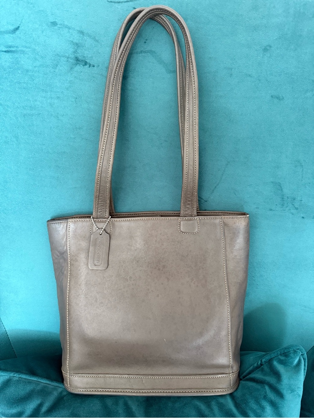 Vintage Coach Bleecker Bucket Tote (Style 9305)